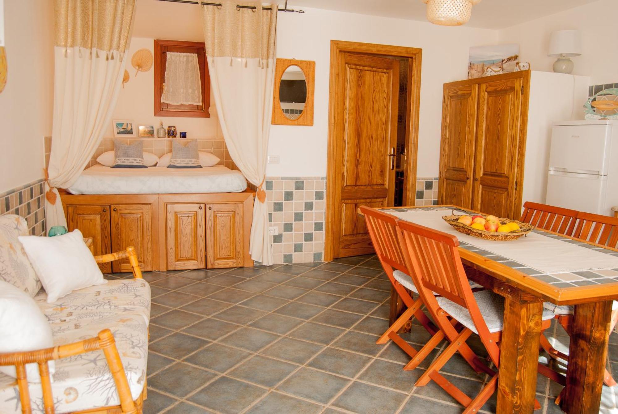 Casa Danilo Leilighet San Teodoro  Eksteriør bilde